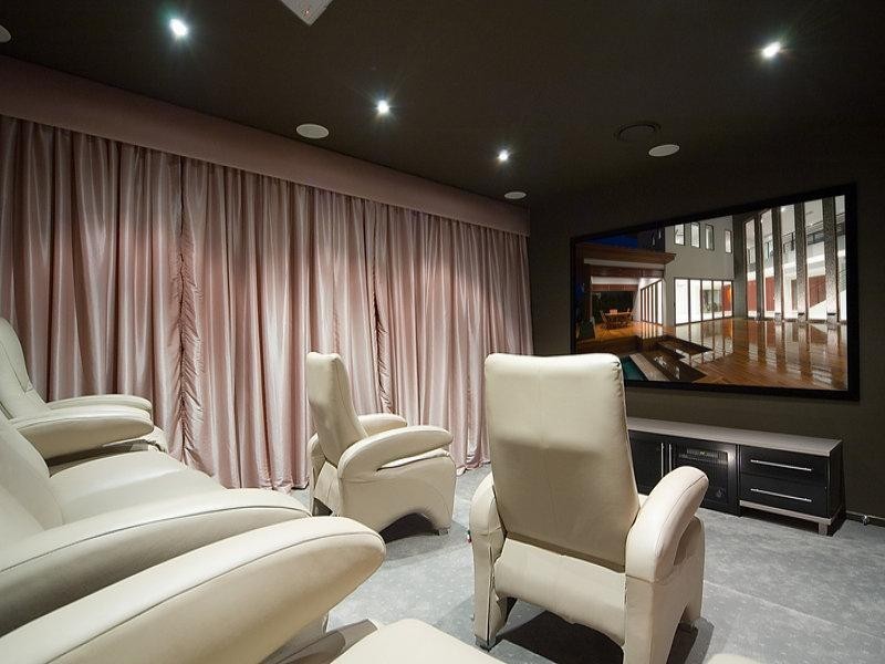 Paradise Point QLD 4216