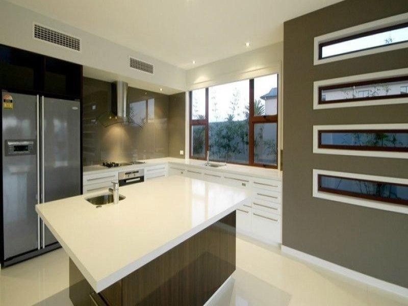 Paradise Point QLD 4216