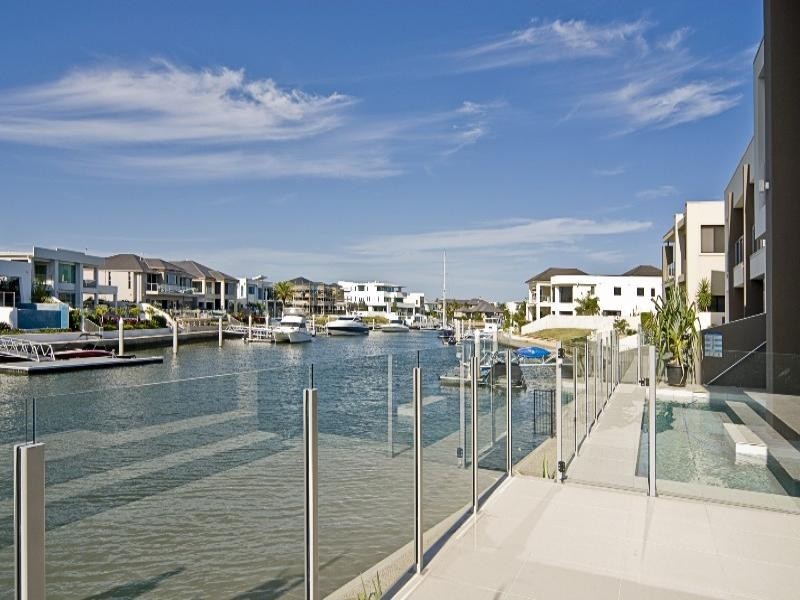 Paradise Point QLD 4216