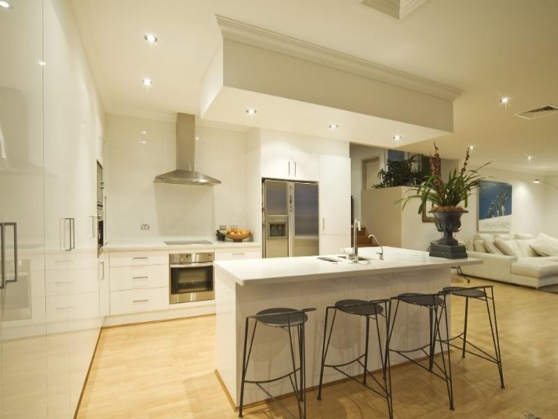 Paradise Point QLD 4216