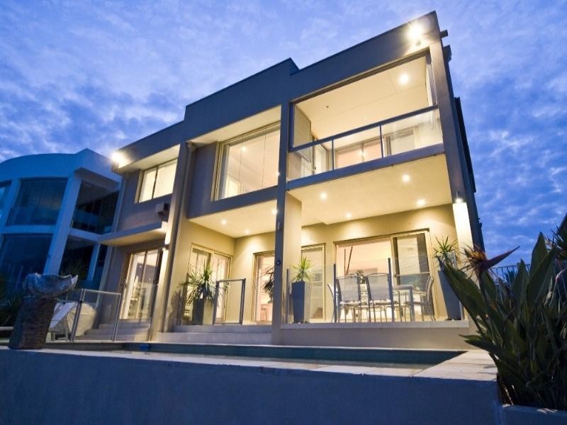 Paradise Point QLD 4216
