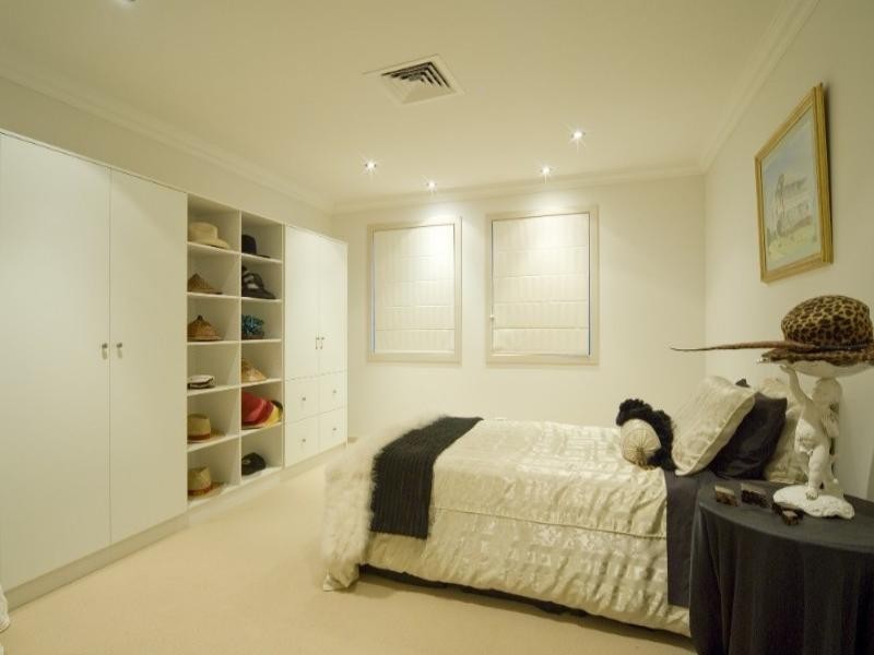 Paradise Point QLD 4216