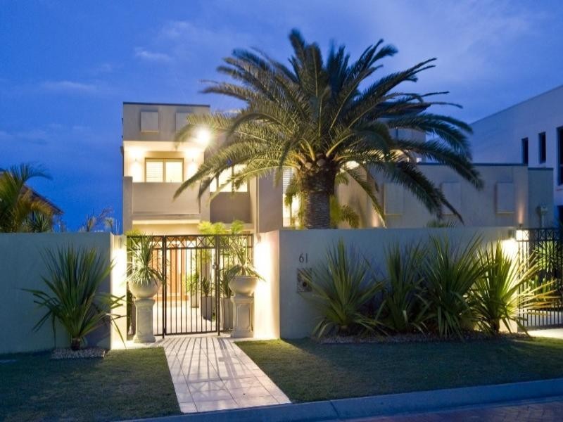 Paradise Point QLD 4216