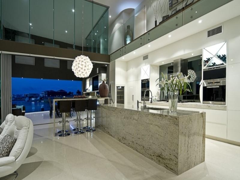 Paradise Point QLD 4216