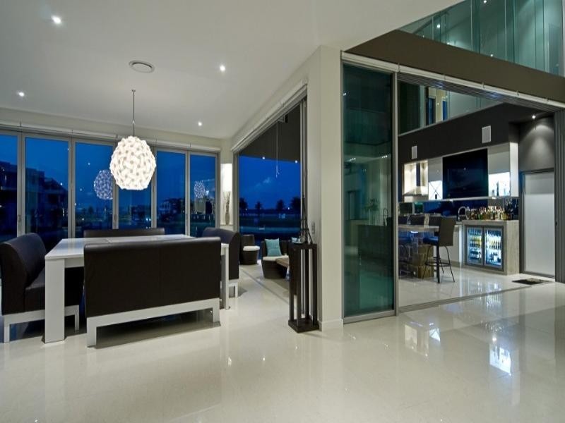 Paradise Point QLD 4216