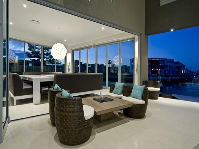 Paradise Point QLD 4216