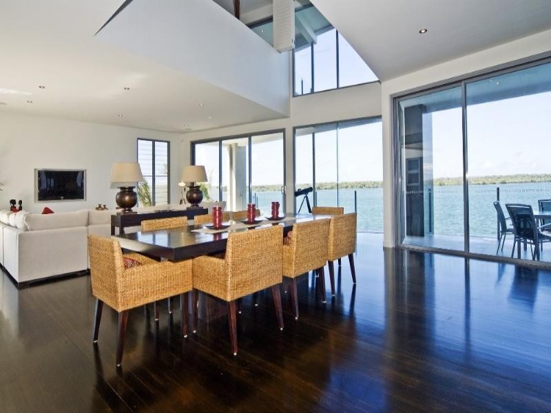 Paradise Point QLD 4216