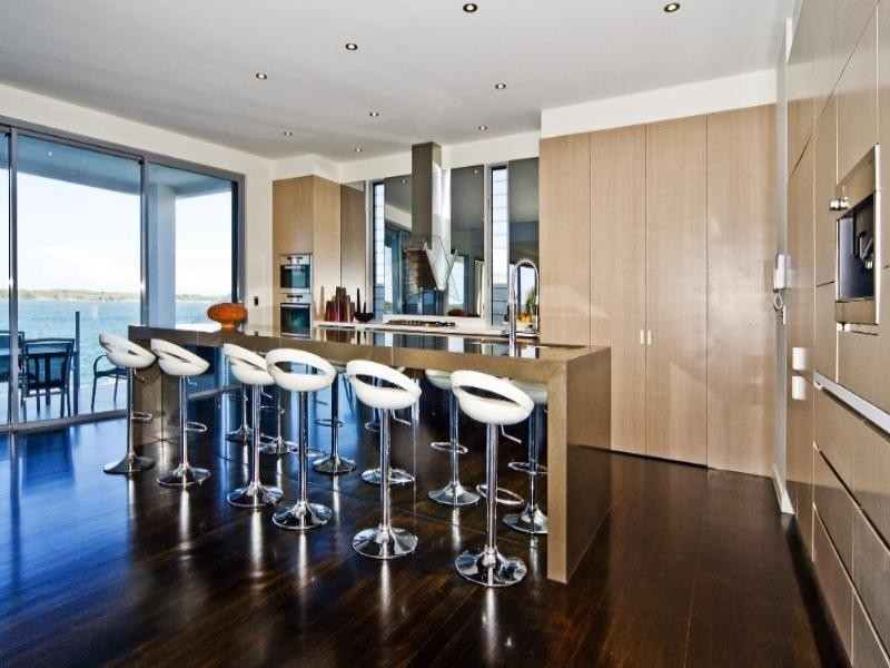 Paradise Point QLD 4216