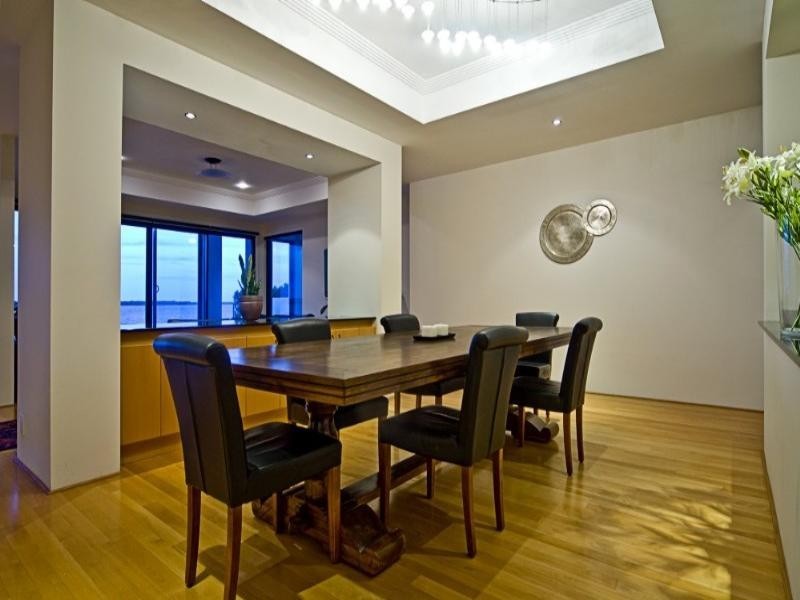 Paradise Point QLD 4216