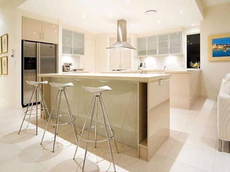 Paradise Point QLD 4216