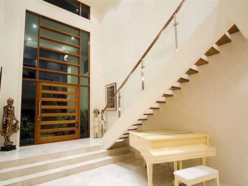 Paradise Point QLD 4216