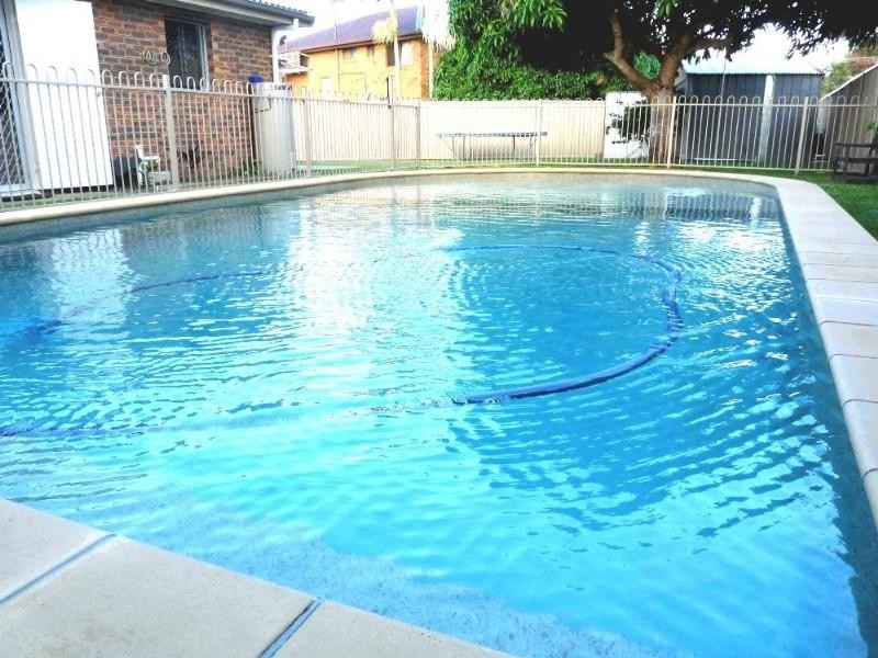 Paradise Point QLD 4216