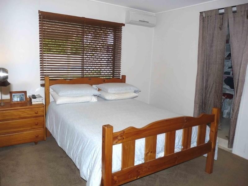 Paradise Point QLD 4216