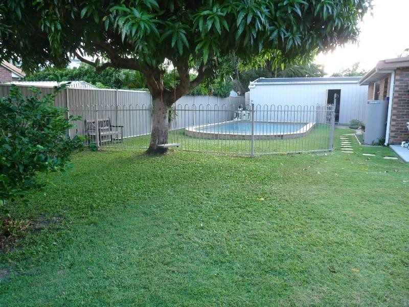 Paradise Point QLD 4216