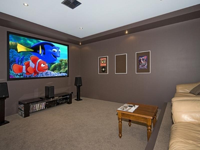 36 Knightsbridge Pde West, Paradise Point QLD 4216