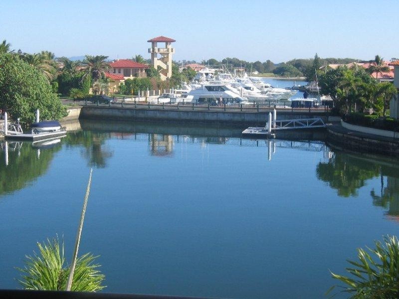 Paradise Point QLD 4216