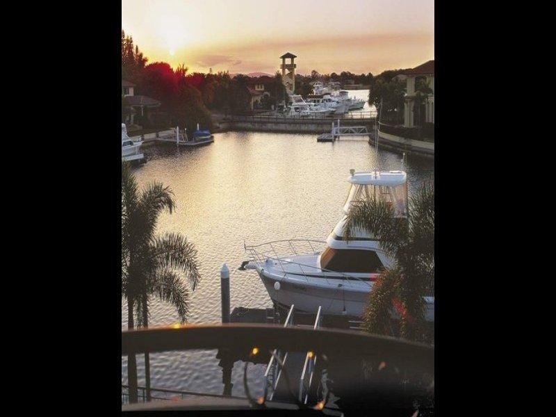 Paradise Point QLD 4216