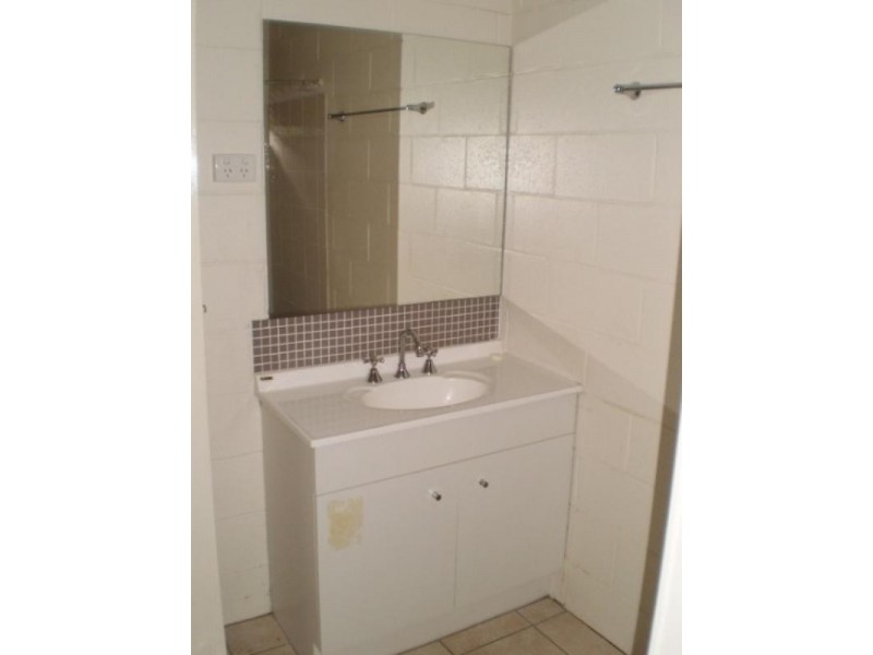Paradise Point QLD 4216