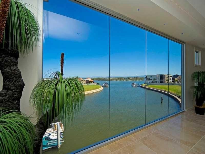 32 Knightsbridge Pde West, Paradise Point QLD 4216