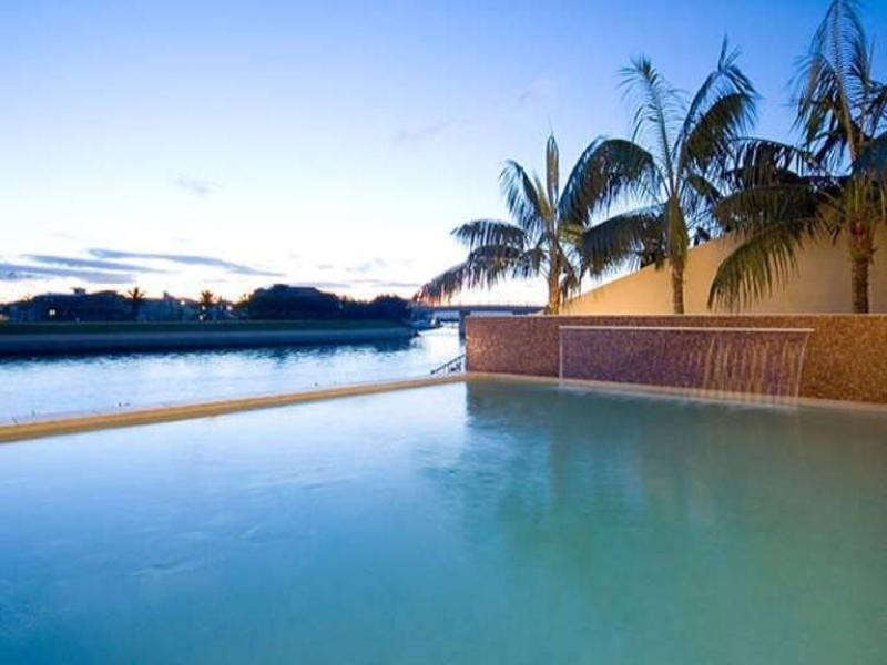 80 Royal Albert Crescent, Paradise Point QLD 4216