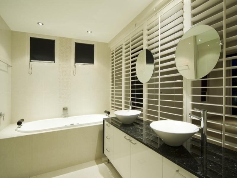34 Brittanic Crescent, Paradise Point QLD 4216