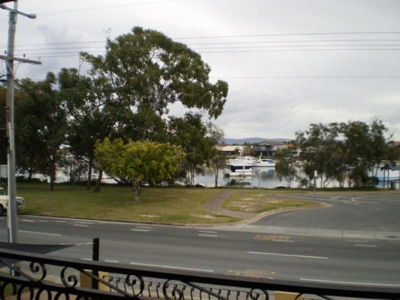 Paradise Point QLD 4216