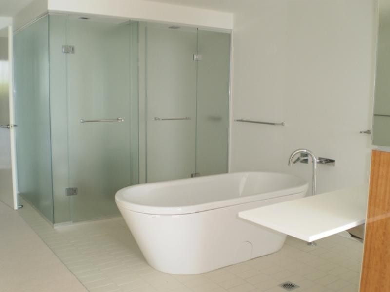 Paradise Point QLD 4216