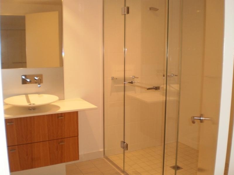 Paradise Point QLD 4216