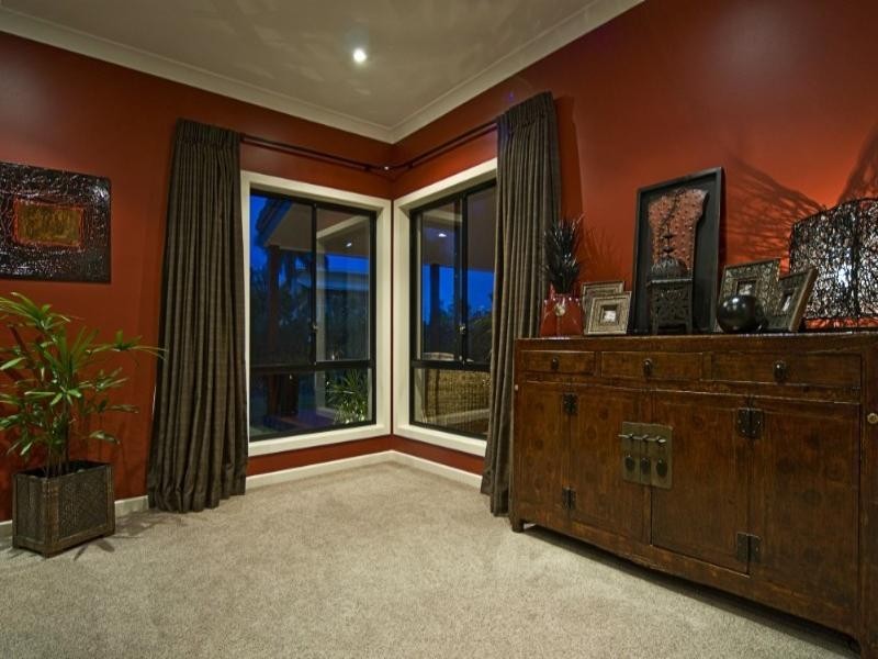 2 Biscay Way, Coombabah QLD 4216