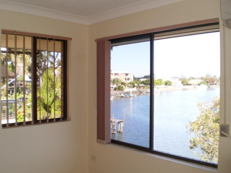 Biggera Waters QLD 4216