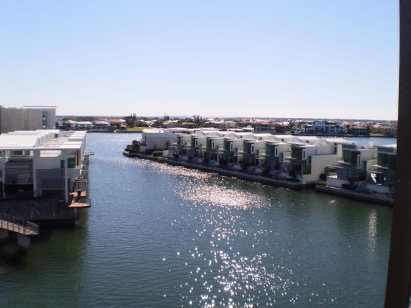 Paradise Point QLD 4216