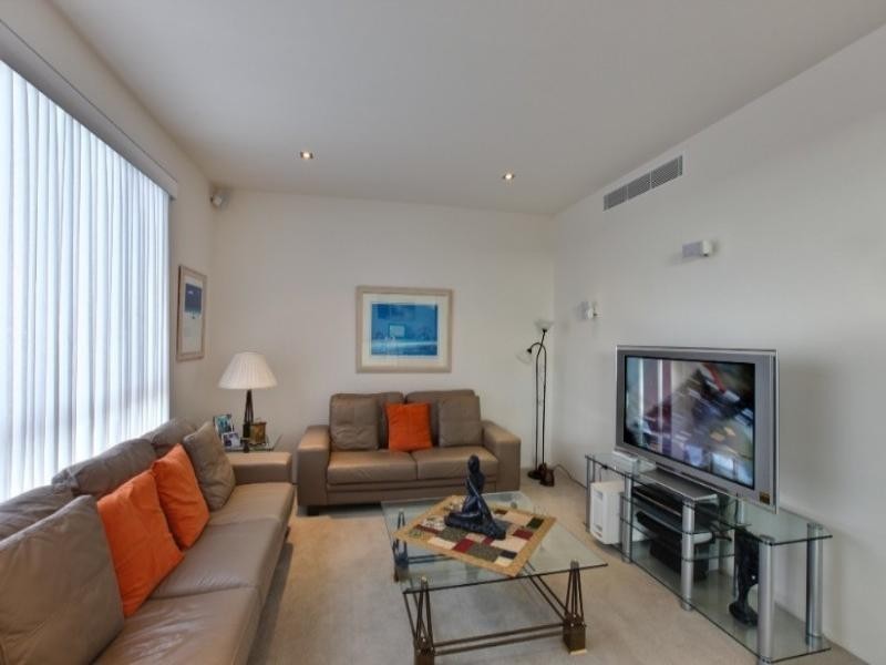 341/3 Pendraat Parade, Hope Island QLD 4212