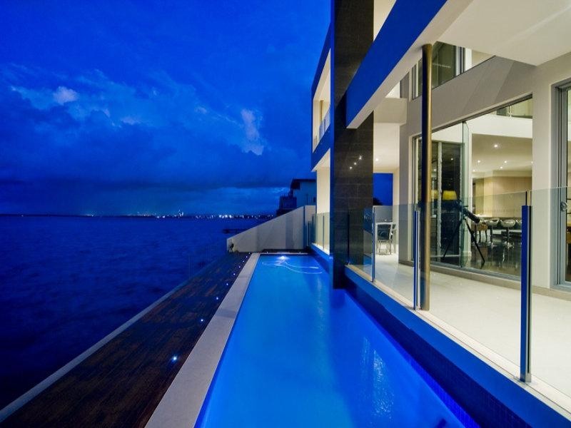 13 Parklane Terrace, Paradise Point QLD 4216