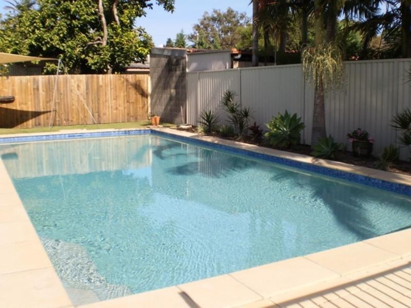 Runaway Bay QLD 4216