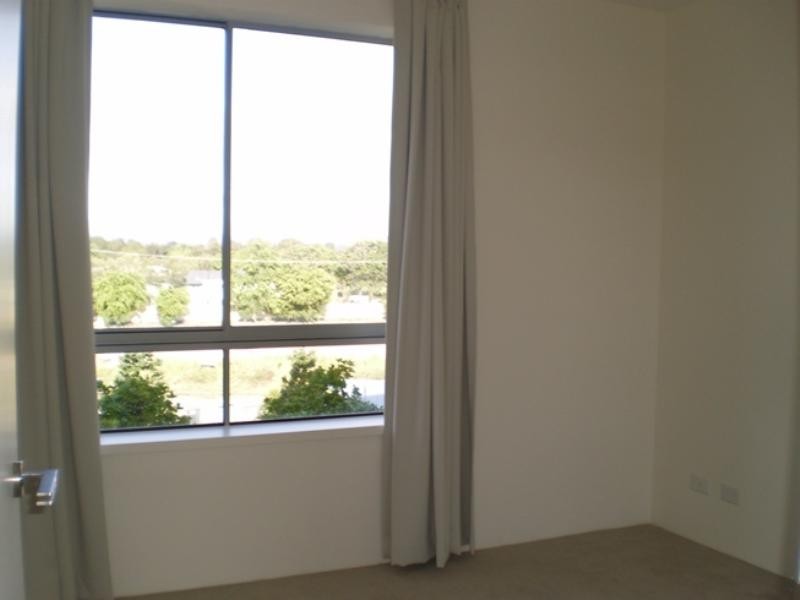 Hope Island QLD 4212