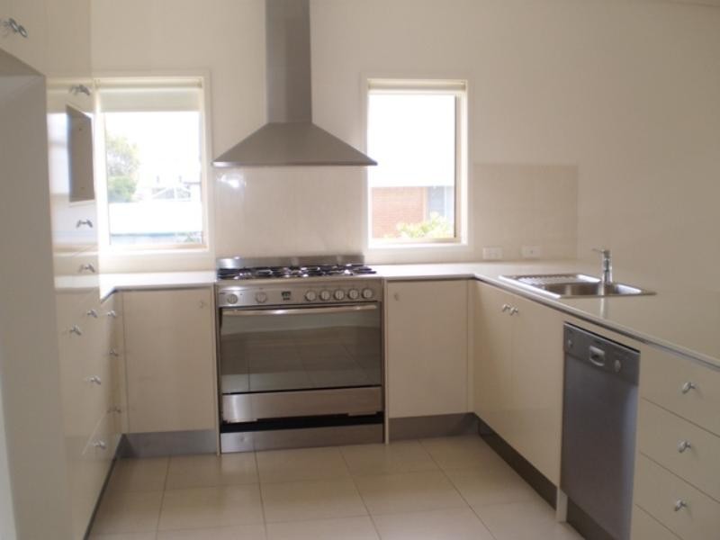 Paradise Point QLD 4216