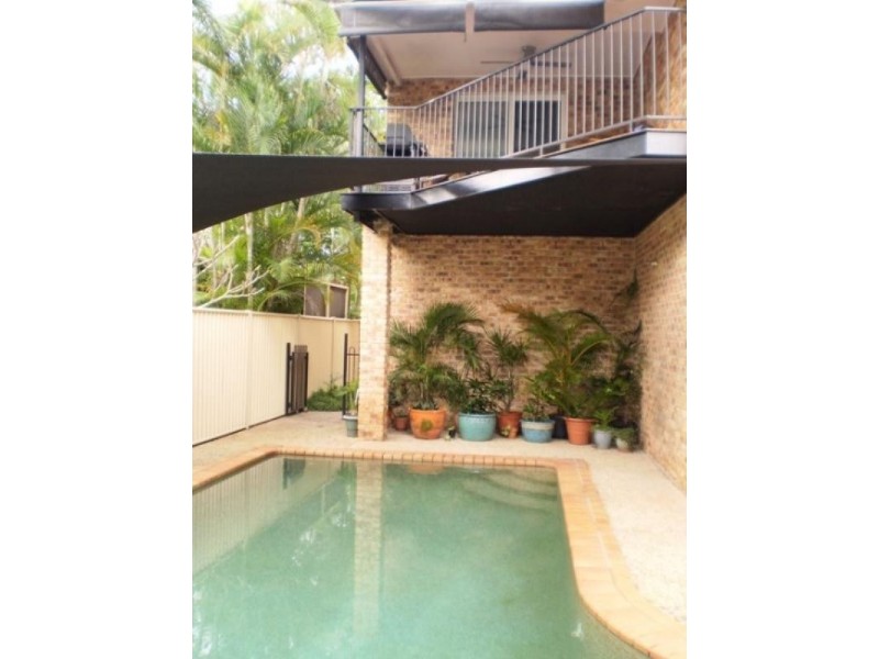 Coombabah QLD 4216