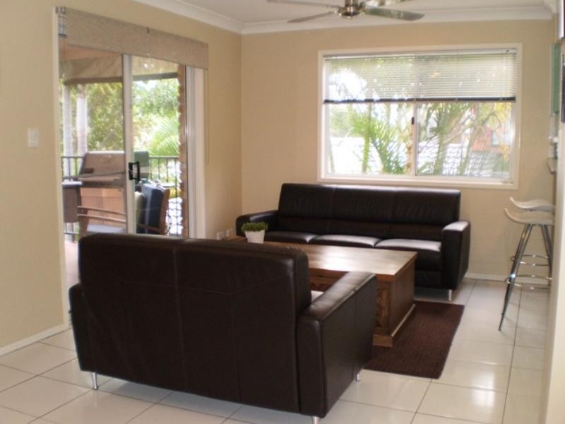 Coombabah QLD 4216
