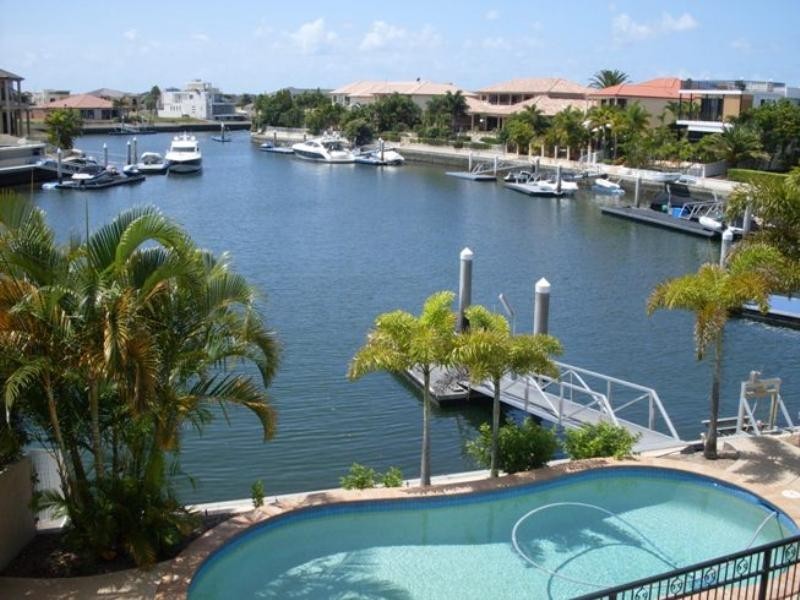 Paradise Point QLD 4216