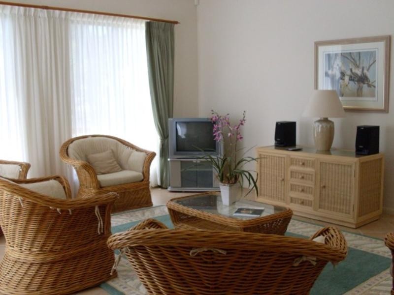 Paradise Point QLD 4216