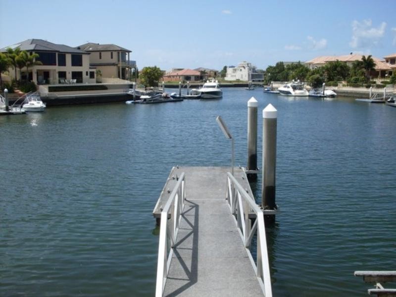 Paradise Point QLD 4216