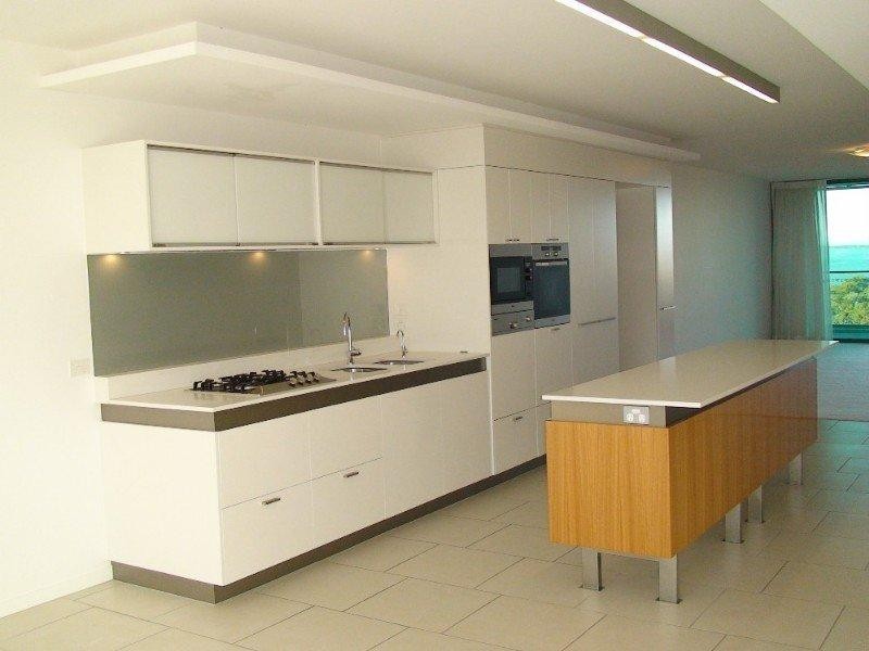 Paradise Point QLD 4216