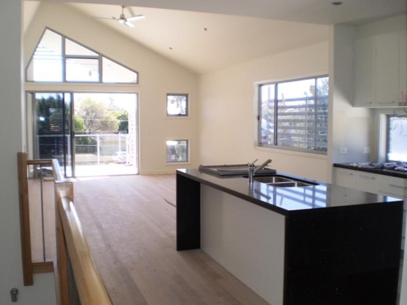 Paradise Point QLD 4216