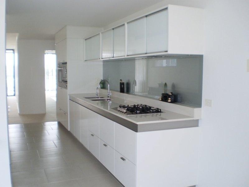 Paradise Point QLD 4216