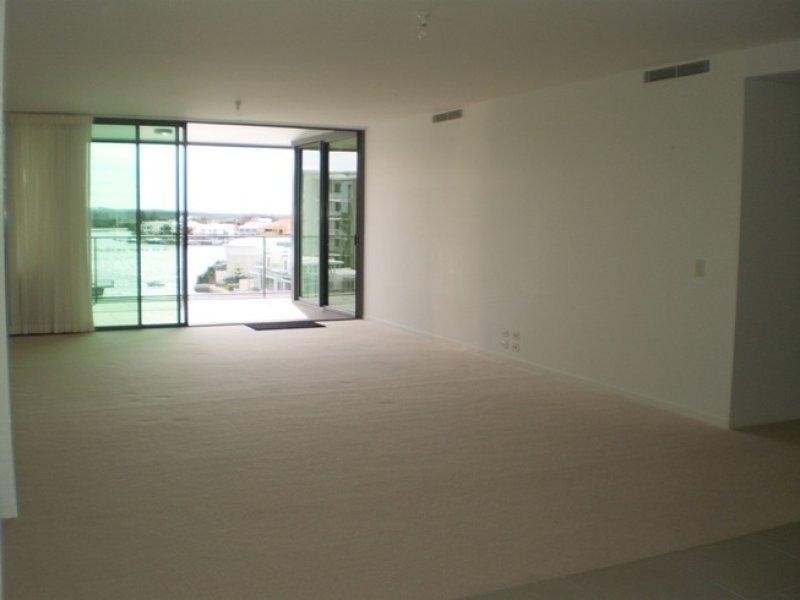 Paradise Point QLD 4216