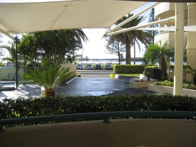 Biggera Waters QLD 4216