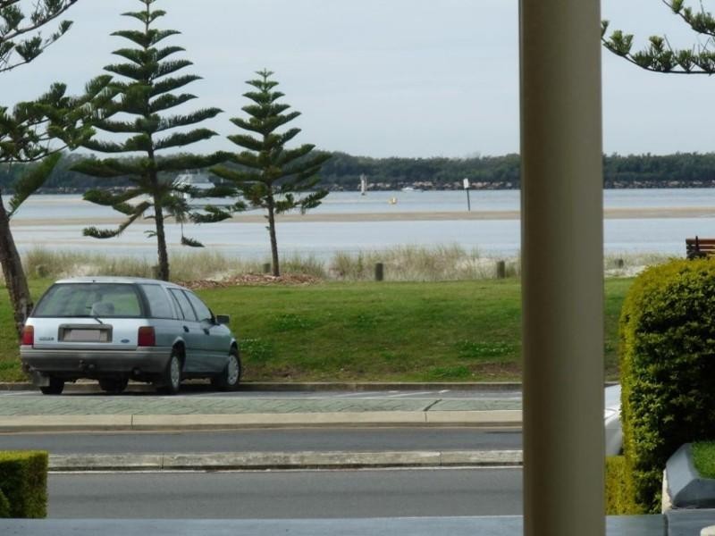 Biggera Waters QLD 4216