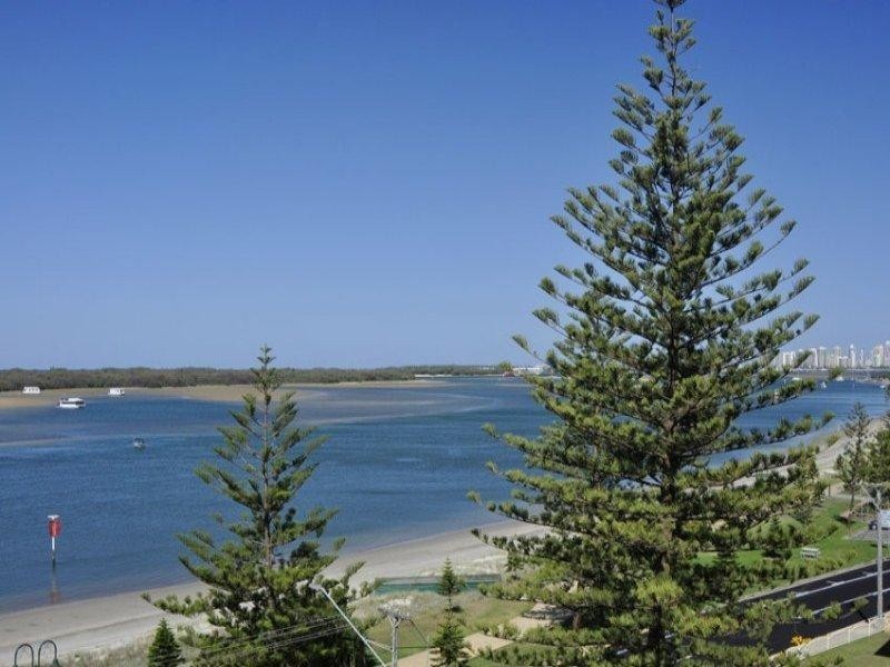 Biggera Waters QLD 4216