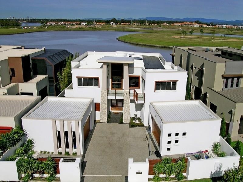 2058 The Circle, Sanctuary Cove QLD 4212