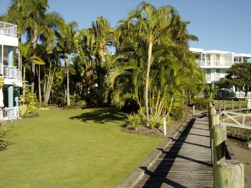 Runaway Bay QLD 4216